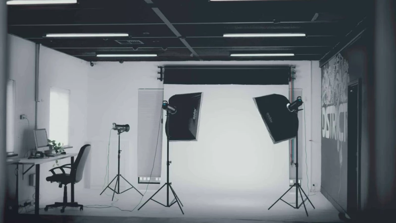 Technology Product Commercials: Showcasing Innovation Through Video