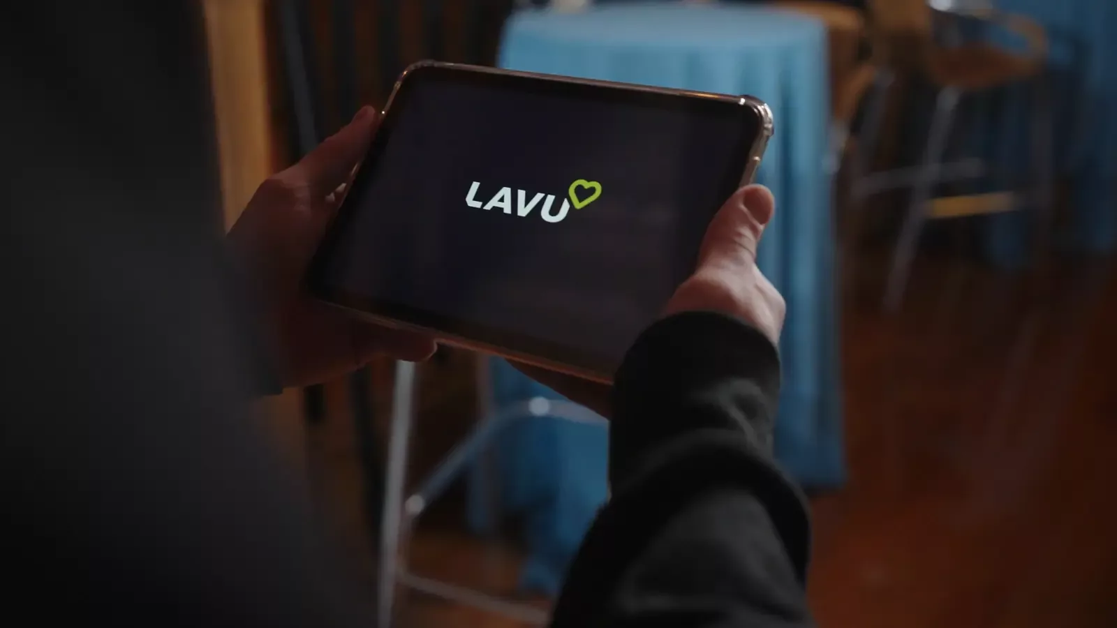 b2b software customer testimonial video